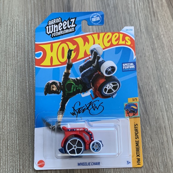 Hot Wheels Red Wheel Chair Vehicle 2024 New WheelChair Hotwheels Toy - Picture 5 of 5